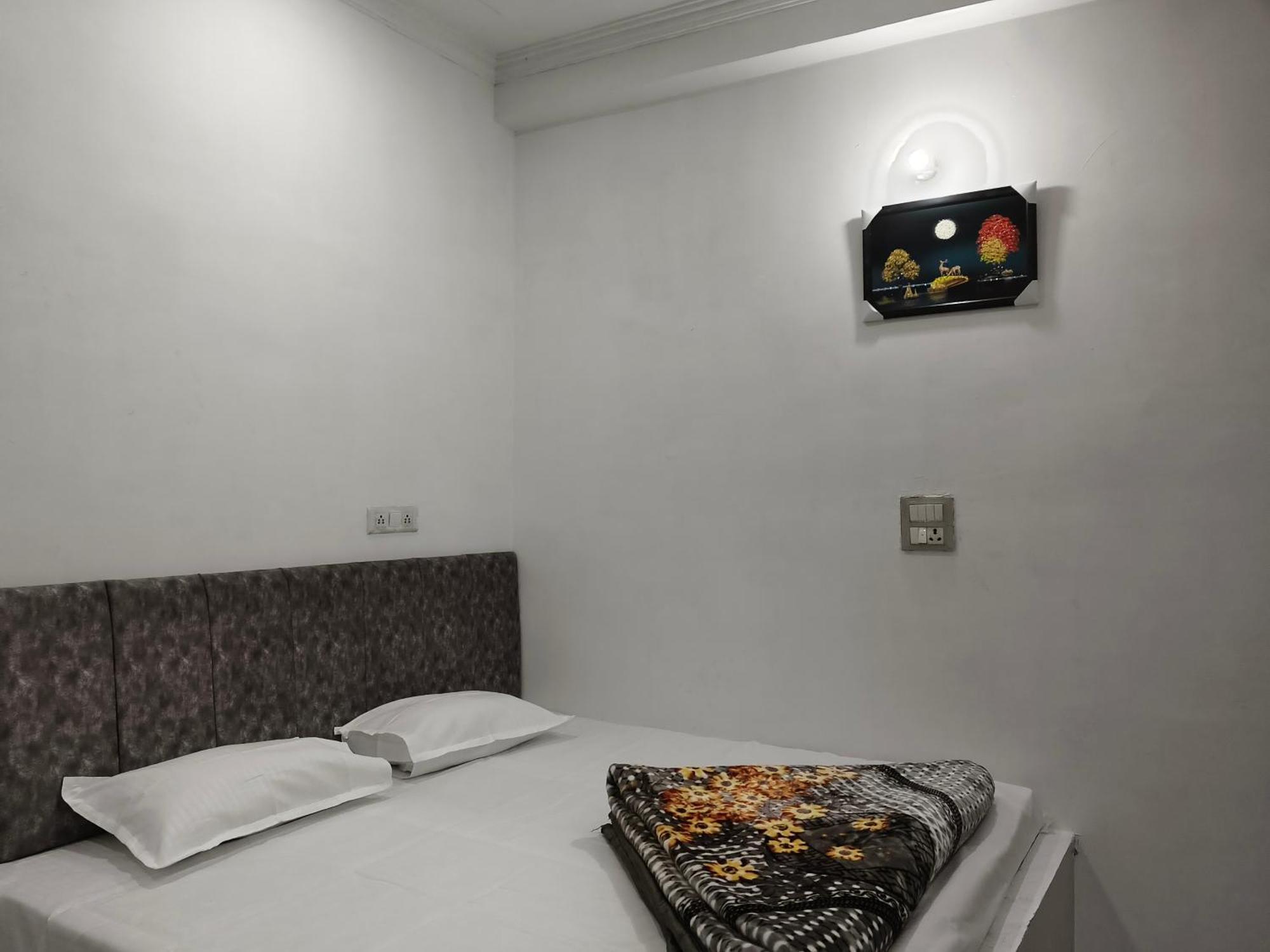 Manglam Varanasi